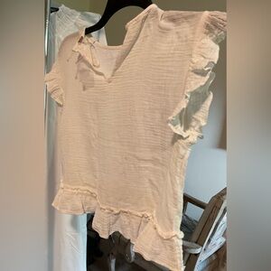Free People Elegant Cream Ruffle Top. New w/o Tag